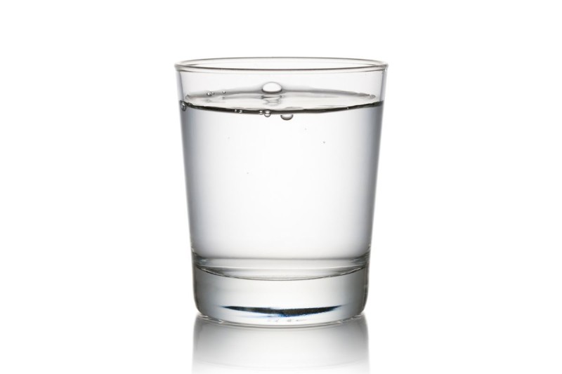 水