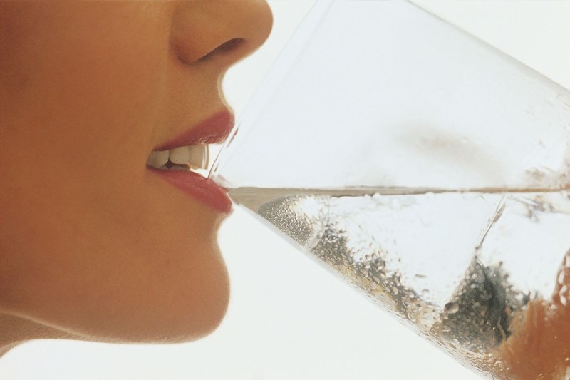 水の正しい飲み方