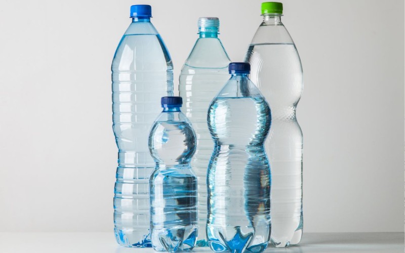 コンビニの水の値段比較｜500ml・2リットル