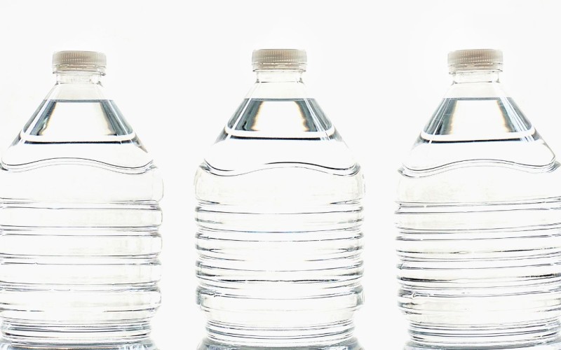 コンビニ別！水のラインナップをチェック
