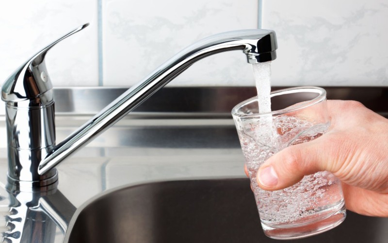 毎日飲む2リットルの水は水道水で大丈夫？