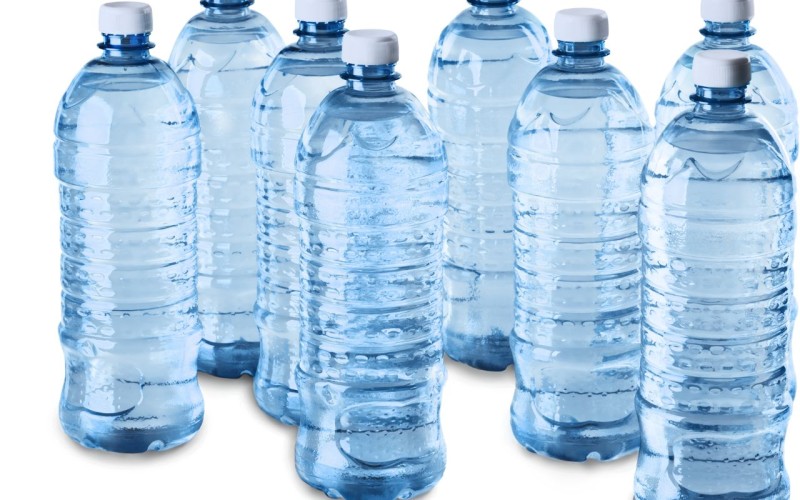 収納する水を備蓄する際の工夫