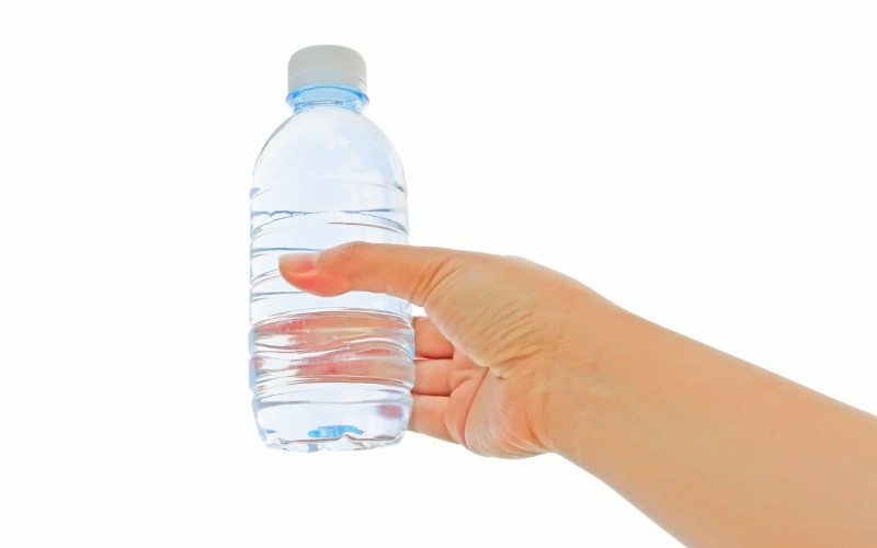 【収納前に】備蓄する水の目安量を知る