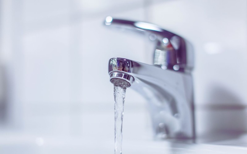 水道水がアルカリ性な理由は?アルカリ性は身体に良い?